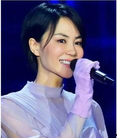 王菲谢霆锋吃瓜视频,吃瓜群众直呼“神仙眷侣”