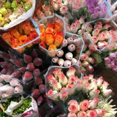 爱意随风起吃瓜